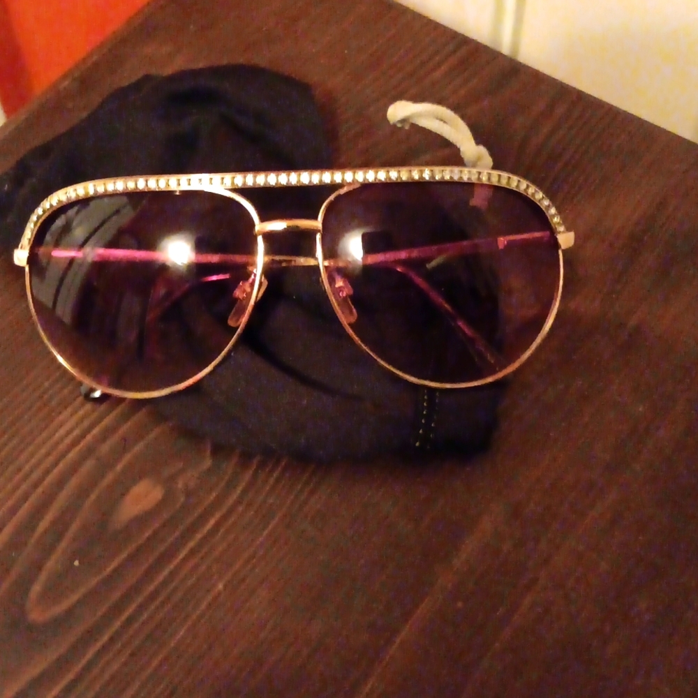 Betsy Johnson Rosegold & Rhinestone  Sun Glasses